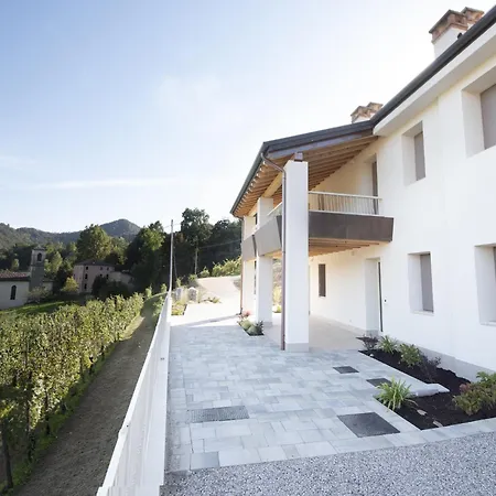 Appartement Stylish Duplex In Verbania Farra di Soligo
